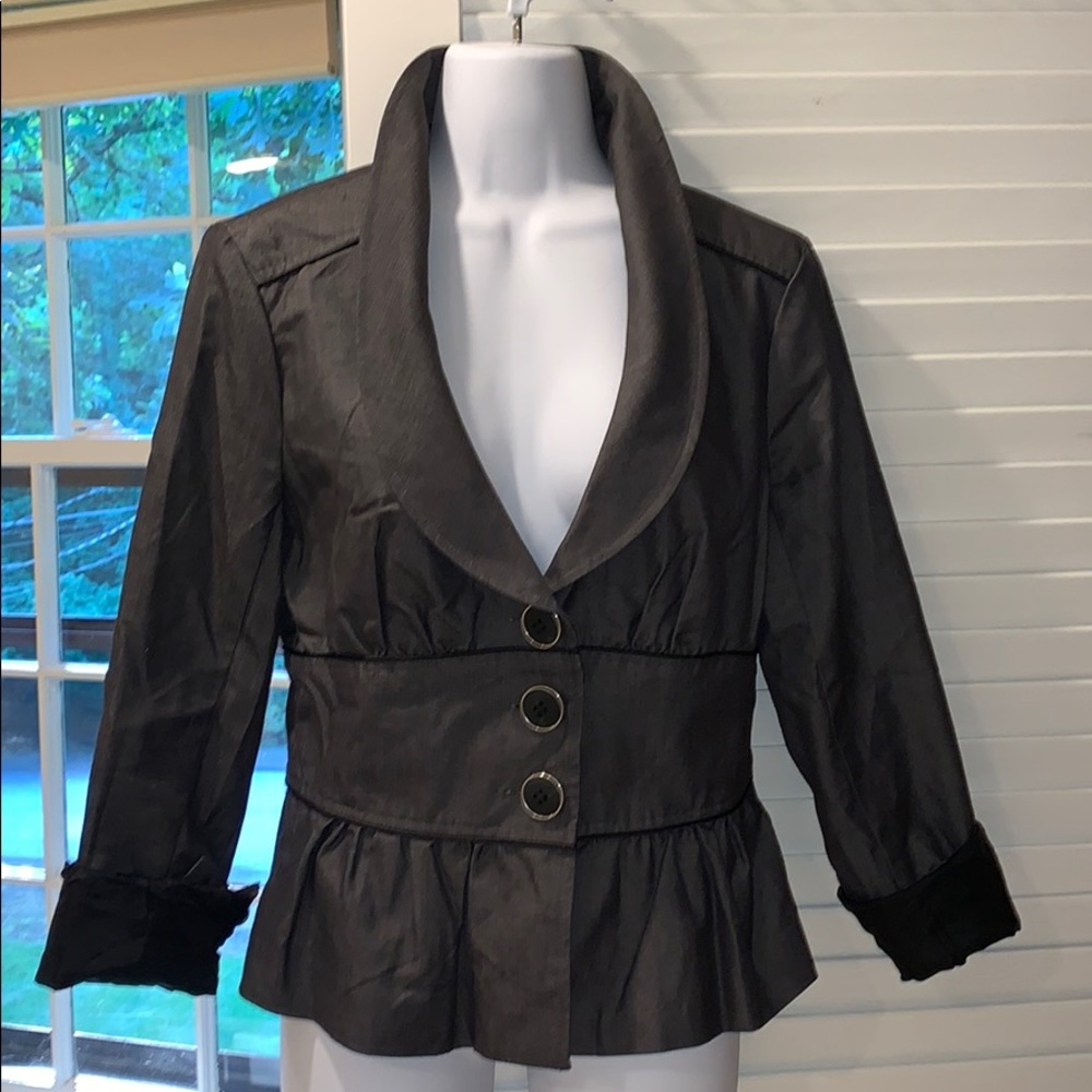 Charcoal gray corset-waisted blazer